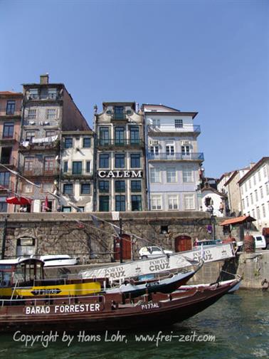 We explore Porto, Portugal 2009, DSC01406b_H555